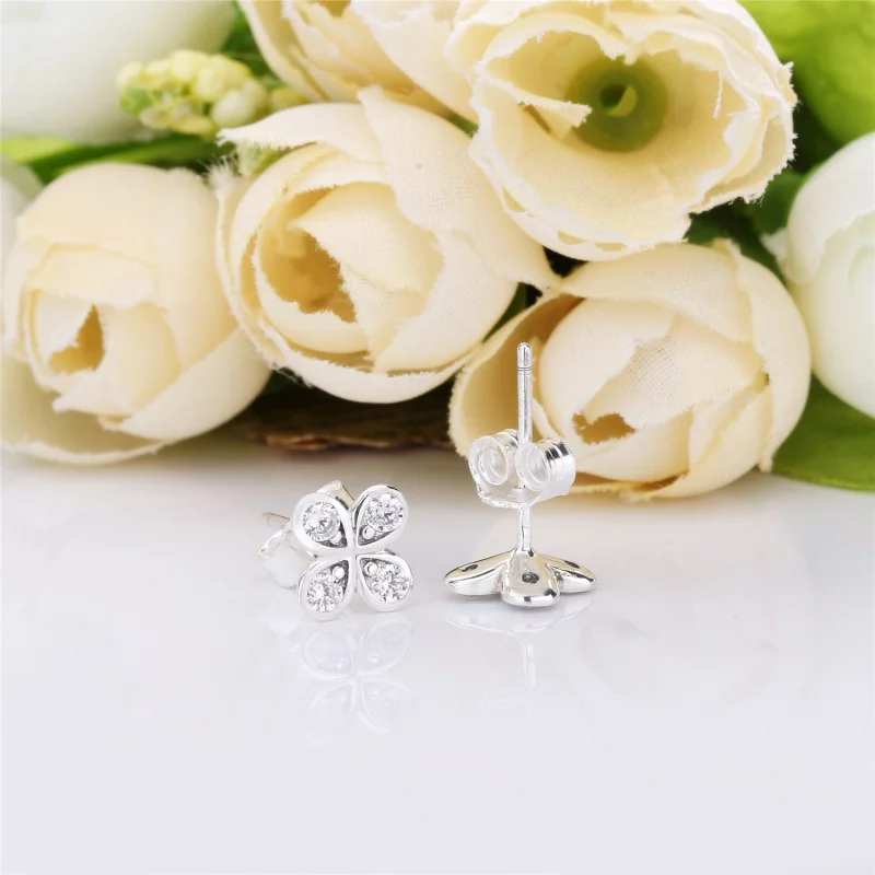 (image pour) Clous d’oreilles Fleurs à Quatre Pétales en Argent, Argent 925/10 PANDORA France - Afficher 4