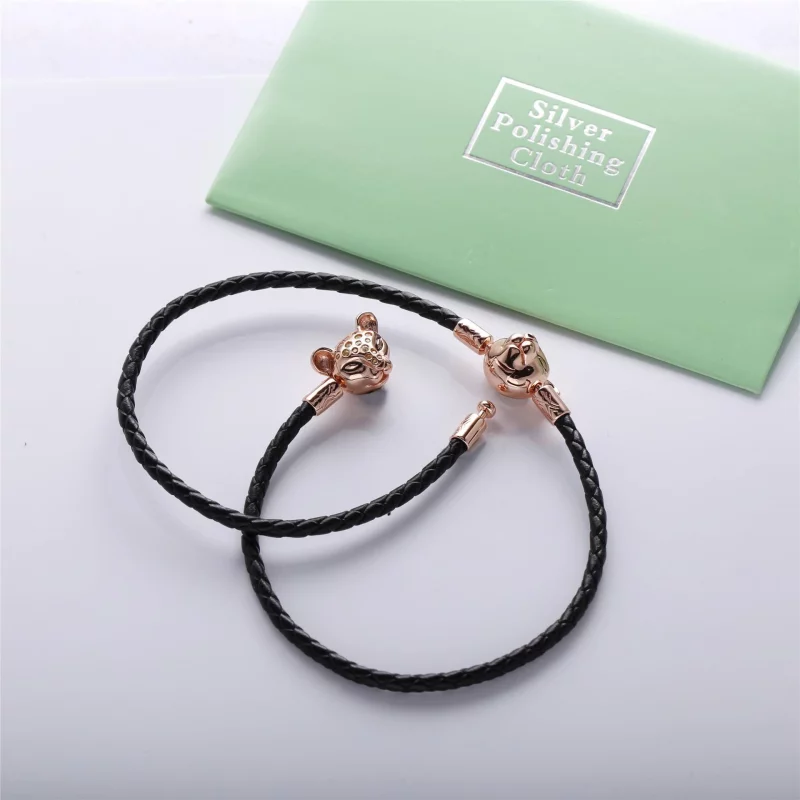 (image pour) Bracelet PANDORA Moments en Cuir Tressé Noir et Princesse Lionne Scintill 588053 - Afficher 5