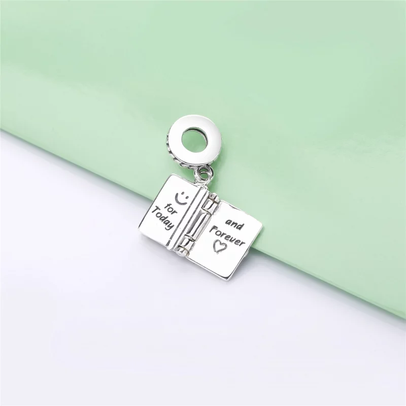 (image pour) Charm pendant PANDORA Livre de Famille en Argent 798105 - Afficher 4