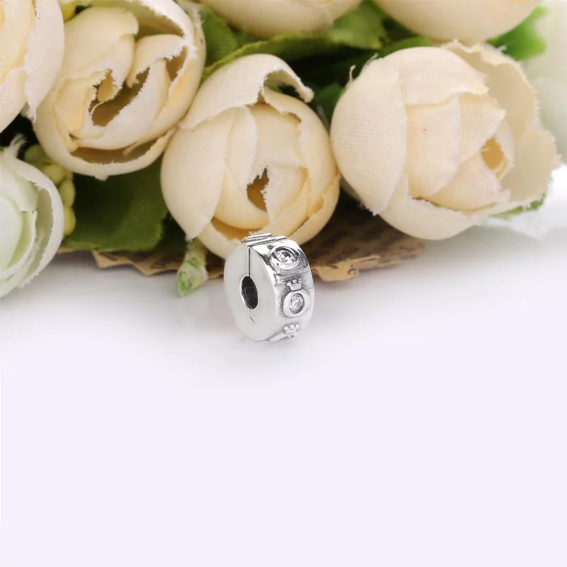 (image pour) Charm clip PANDORA O Couronné Scintillant 798326CZ - Afficher 3
