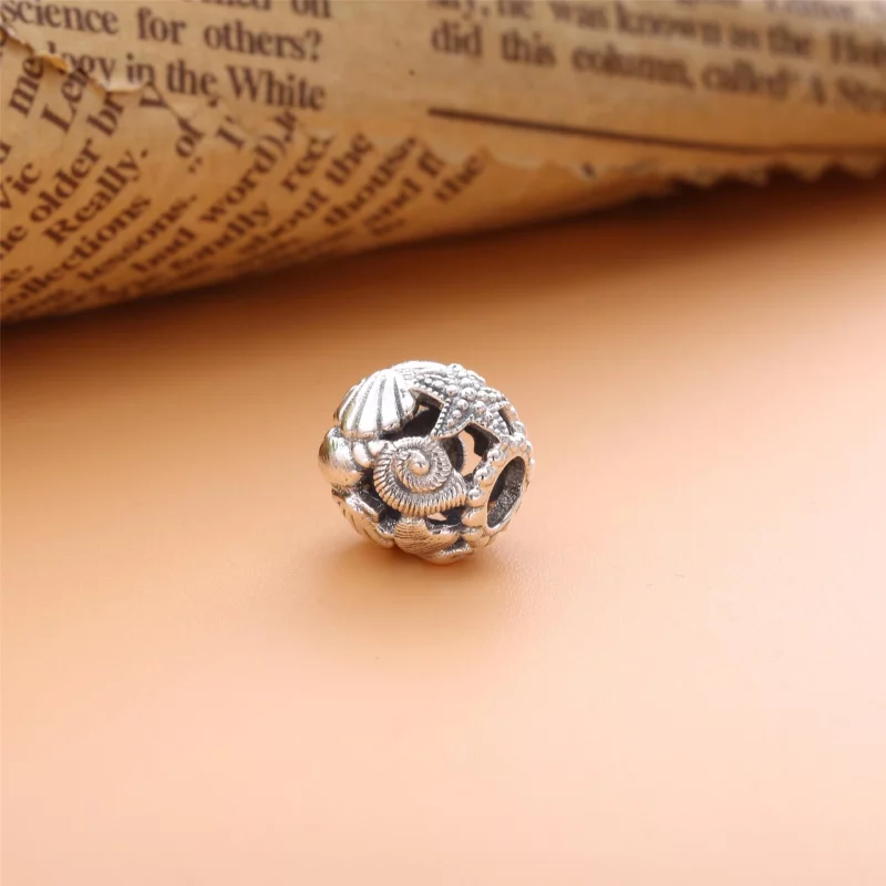 (image pour) Charm PANDORA etoile de mer coquillages coeurs ajoure - 798950C00 - Afficher 3