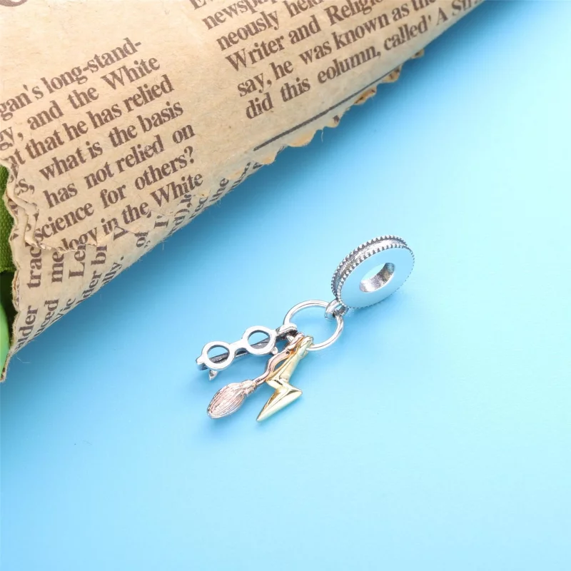 (image pour) Charm Pendant PANDORA Harry Potter, Lunettes, Nimbus 2000 & Éclair - 799129C00 - Afficher 2