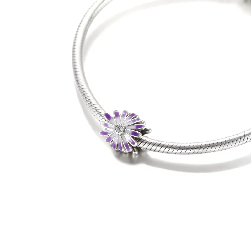 (image pour) Charm PANDORA Marguerite Violette - 798775C02 - Afficher 5