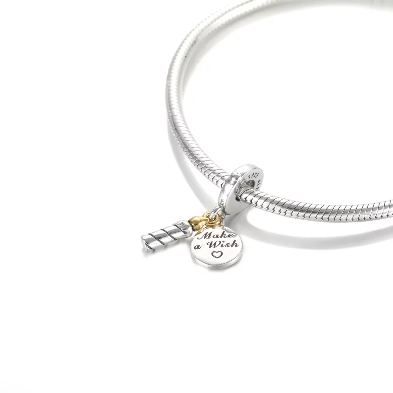 (image pour) Charm Pendant PANDORA Bougie d'Anniversaire Bicolore - 799328C00 - Afficher 5
