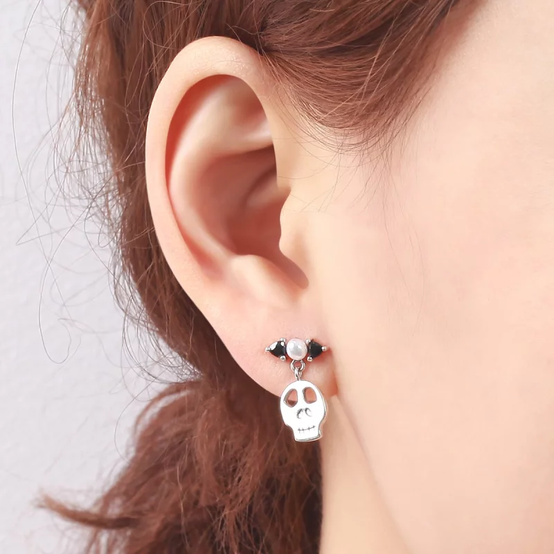(image pour) Boucles d'oreilles pendantes en argent de style Pandora avec crâne - VSE084 - Afficher 6