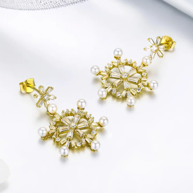 (image pour) Boucles d'oreilles pendantes en argent de style Pandora avec des flocons de neig - Afficher 3