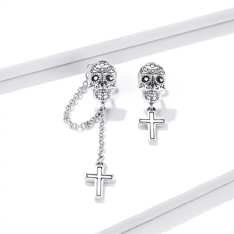 (image pour) Boucles d'oreilles pendantes en argent style Pandora avec croix et crâne - BSE41 - Afficher 2