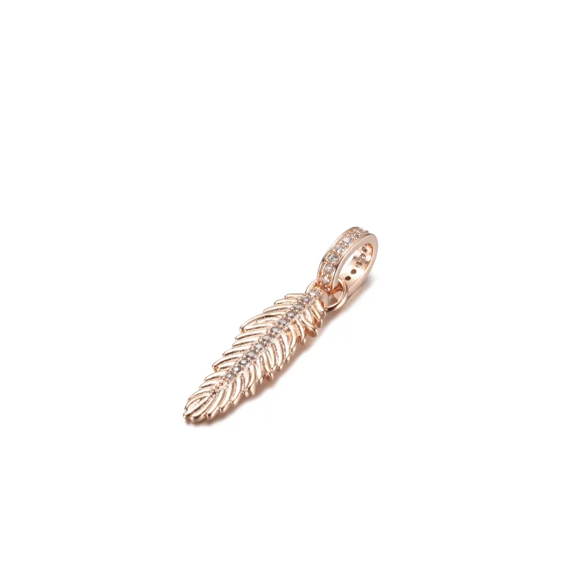 (image pour) PANDORA Charmante Breloque Plume Scintillante - 789550C01 - Afficher 2