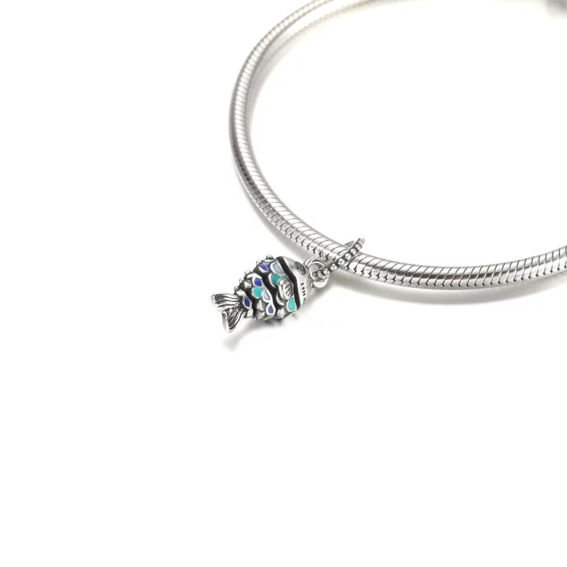 (image pour) Pendentif charm poissons bleu à écailles PANDORA - 799428C01 - Afficher 5