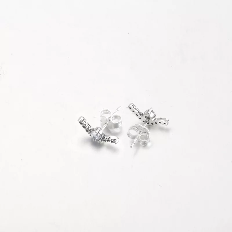 (image pour) Boucles d'oreilles clous PANDORA Sparkling Wave - 292544C01 - Afficher 4