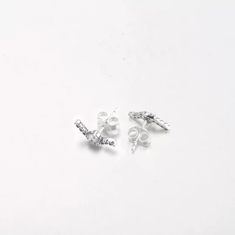(image pour) Boucles d'oreilles clous PANDORA Sparkling Wave - 292544C01 - Afficher 6