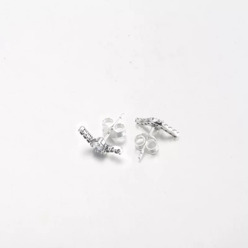 (image pour) Boucles d'oreilles clous PANDORA Sparkling Wave - 292544C01 - Afficher 10