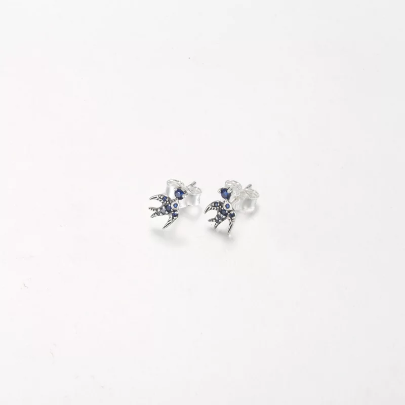 (image pour) Boucles d'oreilles à clous PANDORA Swallow étincelantes - 292568C01 - Afficher 4