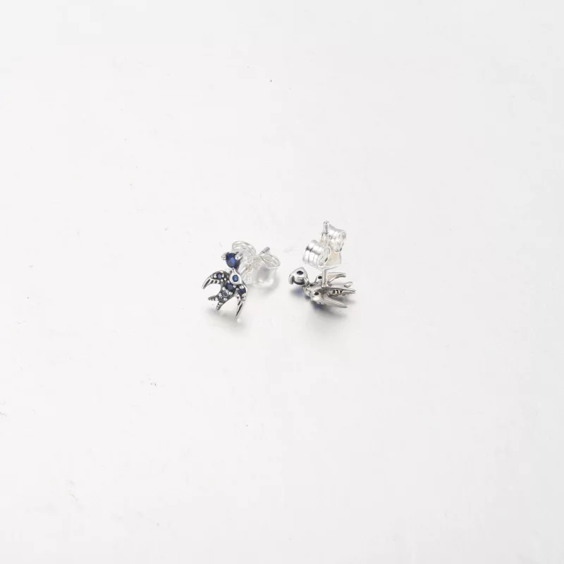 (image pour) Boucles d'oreilles à clous PANDORA Swallow étincelantes - 292568C01 - Afficher 8