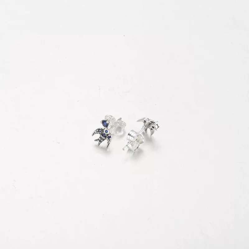 (image pour) Boucles d'oreilles à clous PANDORA Swallow étincelantes - 292568C01 - Afficher 9