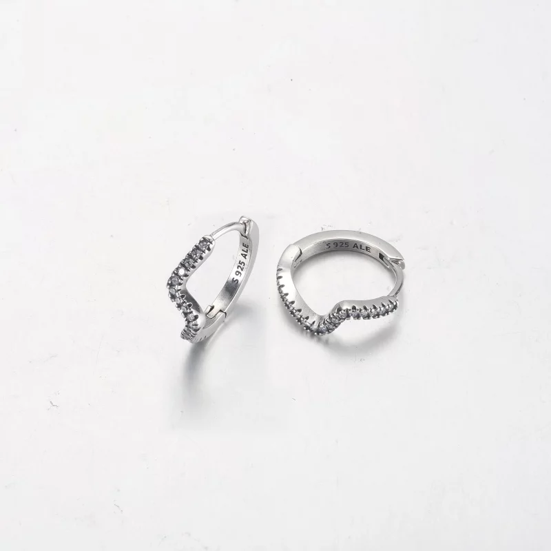 (image pour) Boucles d'oreilles créoles PANDORA Sparkling Wave - 292545C01 - Afficher 4