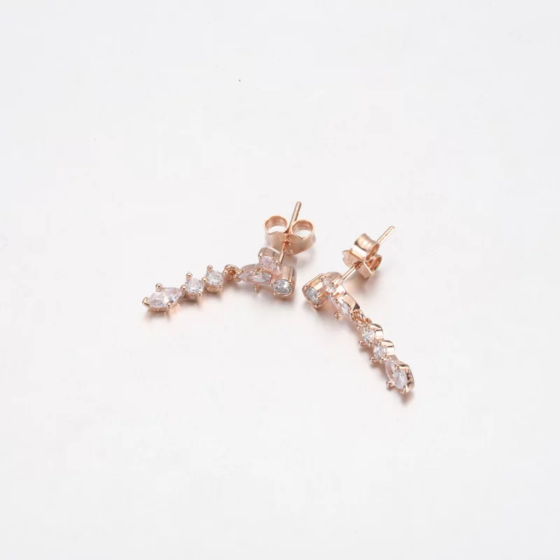 (image pour) Boucles d'oreilles pendantes en grappe PANDORA Sparkling Herbarium - 282404C01 - Afficher 4