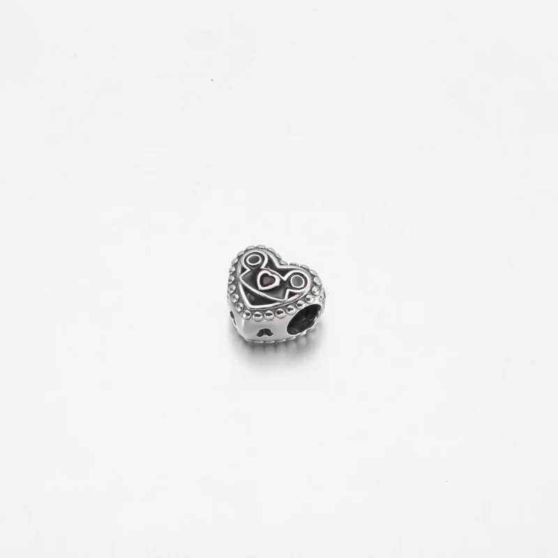 (image pour) Chapeau d'oreilles Mickey Mouse et breloque Château PANDORA Disney Parks - 79227 - Afficher 2