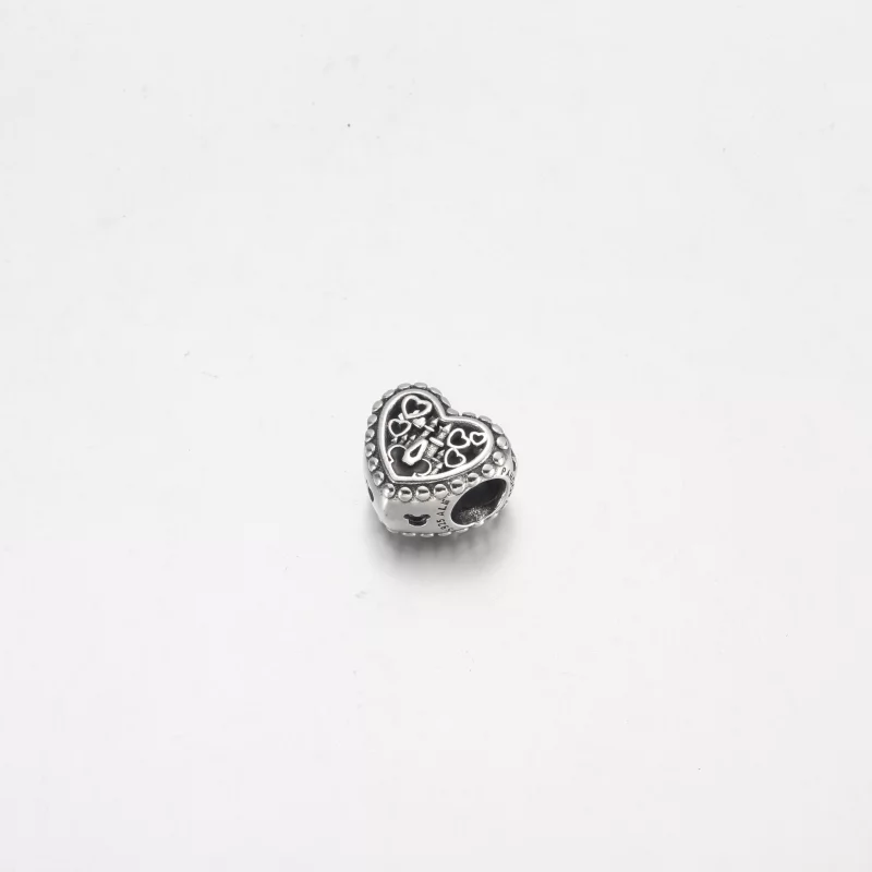 (image pour) Chapeau d'oreilles Mickey Mouse et breloque Château PANDORA Disney Parks - 79227 - Afficher 3