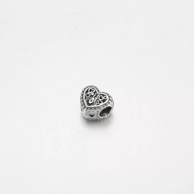 (image pour) Chapeau d'oreilles Mickey Mouse et breloque Château PANDORA Disney Parks - 79227 - Afficher 7