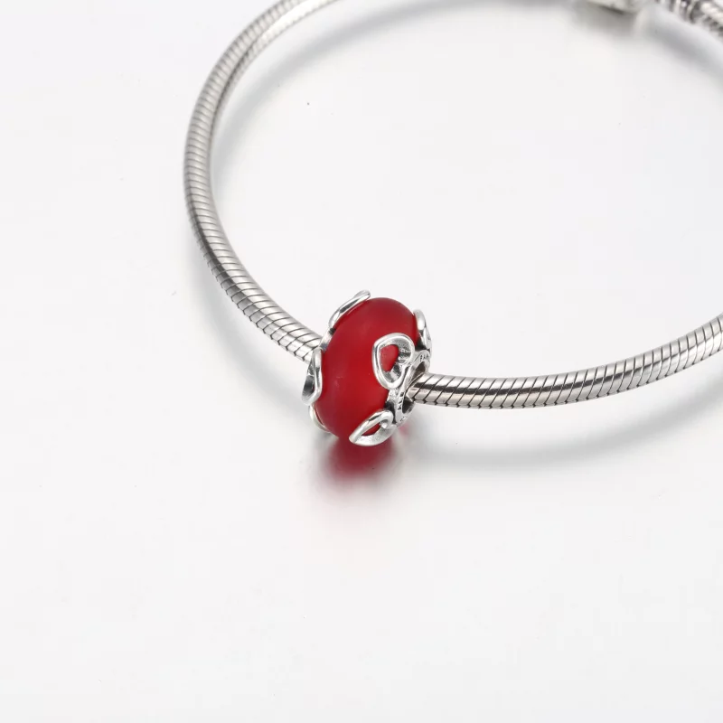 (image pour) Charm en verre de Murano rouge givré et cœurs PANDORA - 792497C01 - Afficher 8