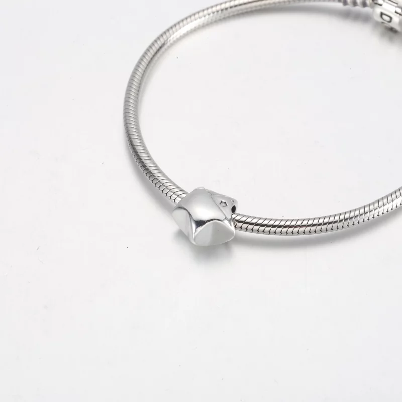 (image pour) Charm Pandora en argent avec étoile porte-bonheur - 792484C01 - Afficher 10