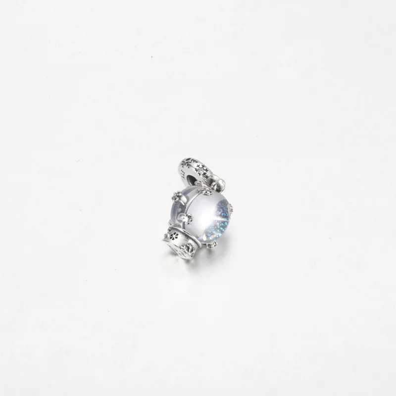 (image pour) Charm pendant en forme de globe de neige flocon de neige PANDORA - 792369C01 - Afficher 11