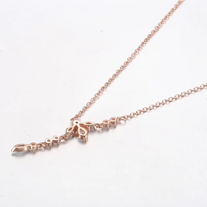 (image pour) Collier PANDORA Sparkling Herbarium Cluster Drop - 382386C01 - Afficher 10