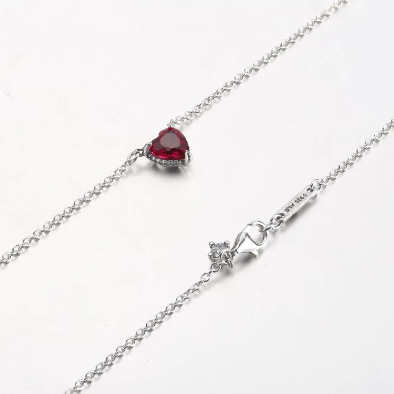 (image pour) Collier pendentif PANDORA en forme de cœur étincelant avec halo - 392542C01 - Afficher 12