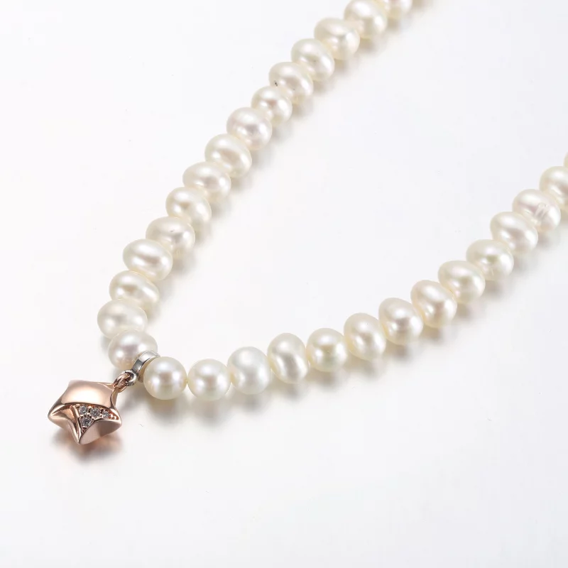 (image pour) Collier étoile chanceuse PANDORA en or rose - 382489C01-45 - Afficher 2