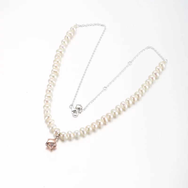 (image pour) Collier étoile chanceuse PANDORA en or rose - 382489C01-45 - Afficher 5