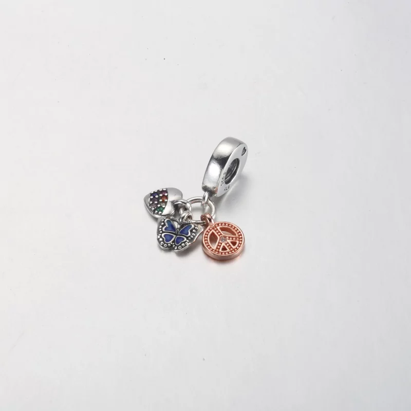 (image pour) PANDORA Charm Pendantes en Argent Deux Tons avec Cœur Arc-en-Ciel, Papillon et P - Afficher 5