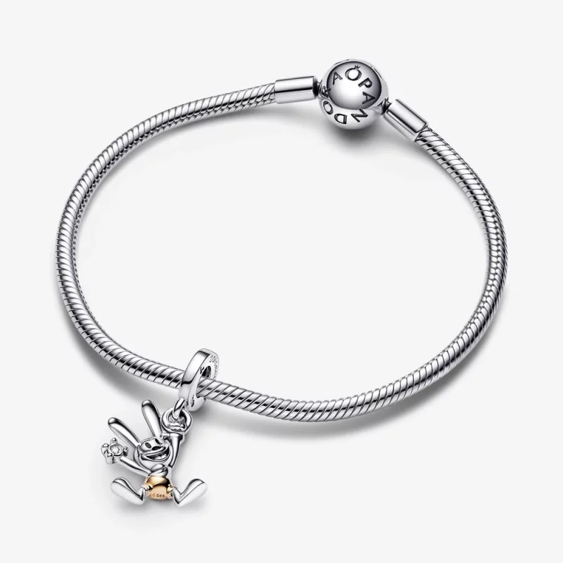 (image pour) PANDORA Disney 100e anniversaire Oswald Dangle Charm - 792519C01 - Afficher 4