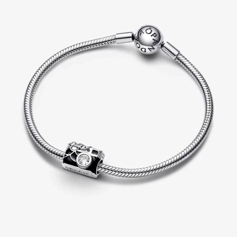 (image pour) PANDORA Marvel Spider-Man Charm Appareil Photo Selfie - 792352C01 - Afficher 4