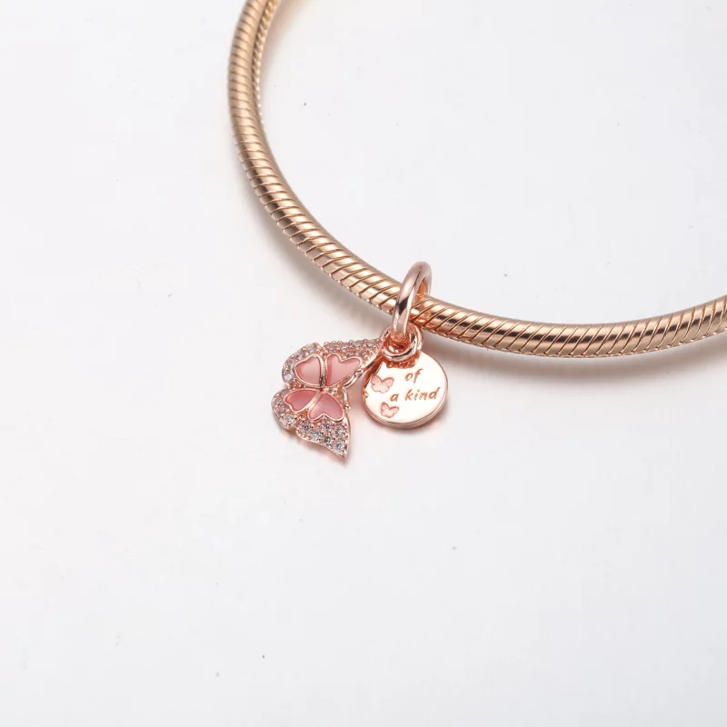 (image pour) PANDORA Papillon Rose & Charm Double Pendentif avec Citation - 782555C01 - Afficher 7