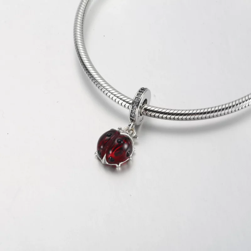 (image pour) Pendentif Charme Coccinelle Rouge PANDORA - 792571C01 - Afficher 10