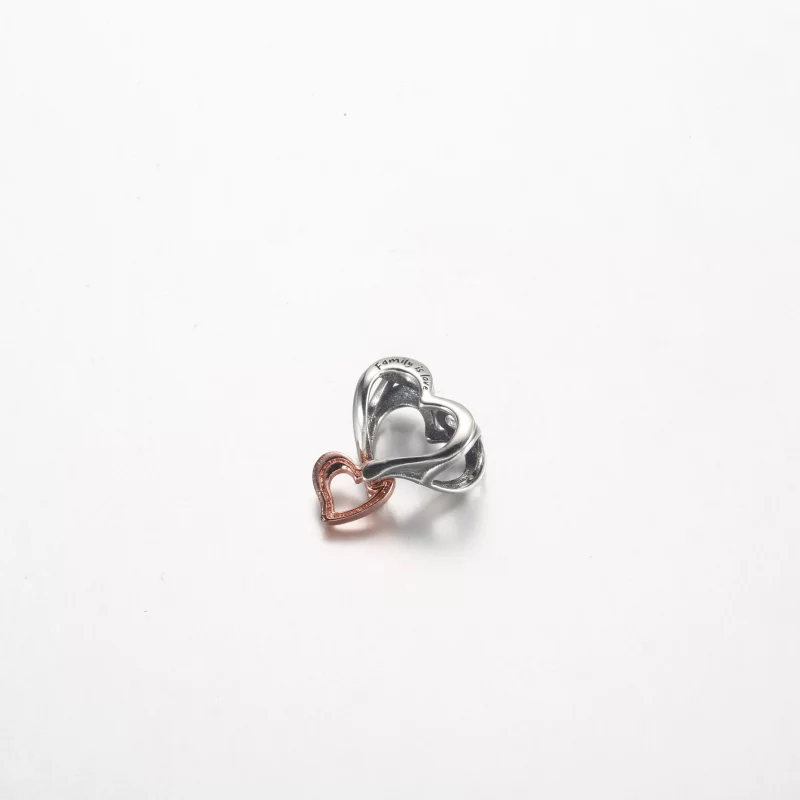(image pour) Charm Pandora à cœur ouvert entrelacé bicolore - 782642C00 - Afficher 2