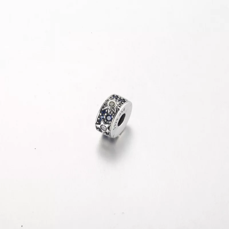 (image pour) Pandora Charm Clip Céleste Soleil, Étoile & Lune - 792681C01 - Afficher 2