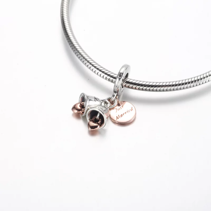 (image pour) Pandora Charm Pendant Double Anneaux de Mariage Bicolore - 782592C01 - Afficher 4