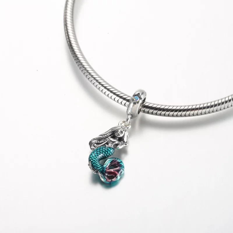 (image pour) Pandora Disney Le Charm Pendant La Petite Sirène Ariel - 792695C01 - Afficher 4