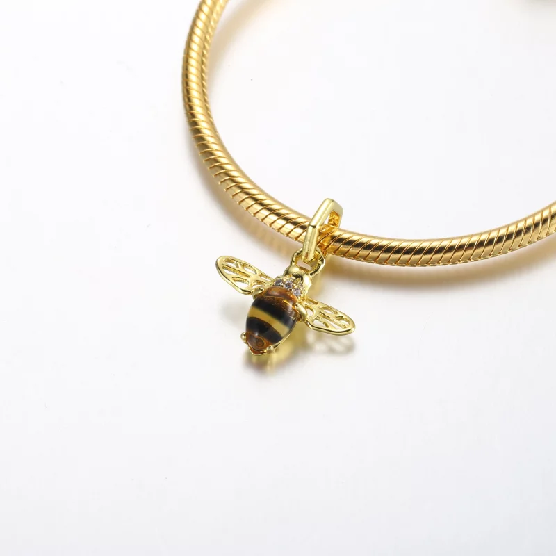 (image pour) Pendentif charmant en forme d'abeille scintillante Pandora - 762672C01 - Afficher 5