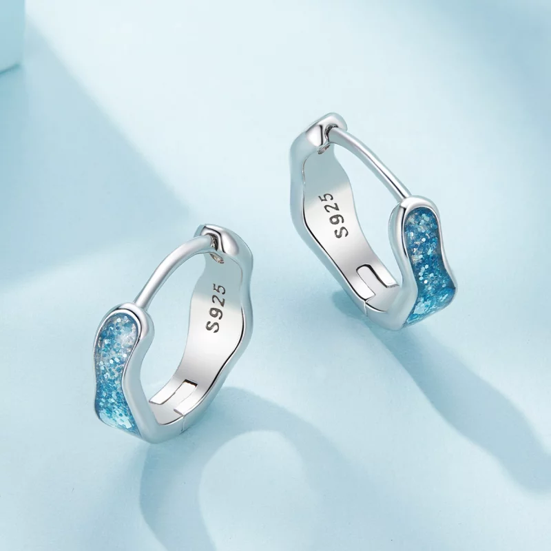 (image pour) Boucles d'oreilles à cercle scintillant de style Pandora - SCE1614 - Afficher 3