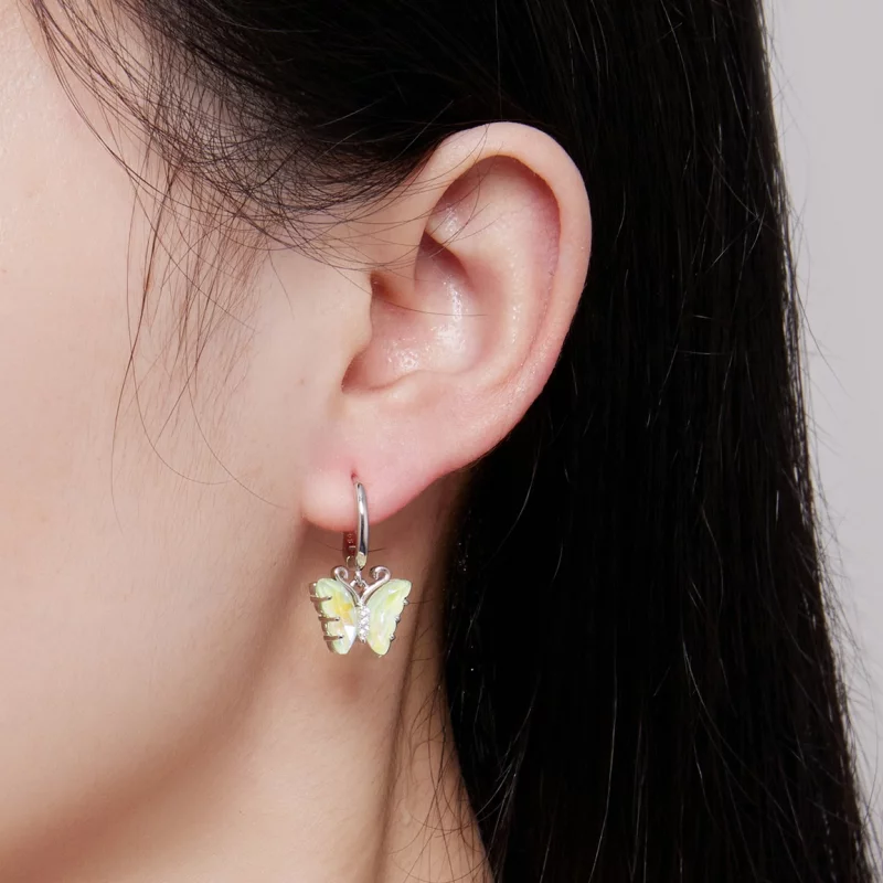 (image pour) Boucles d'oreilles à cercle style Pandora avec papillon symphonique - SCE1588-GN - Afficher 7