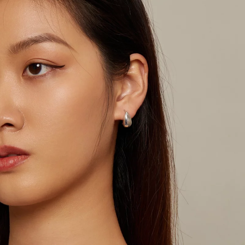 (image pour) Boucles d'oreilles clous étincelantes en forme de gouttes d'eau de style Pandora - Afficher 7
