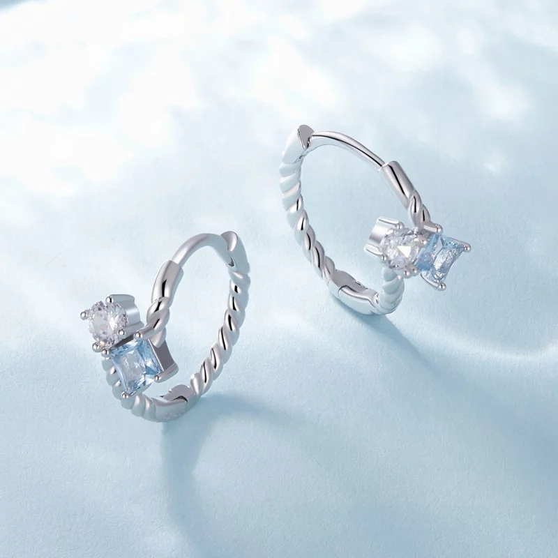 (image pour) Boucles d'oreilles créoles exquises de style Pandora avec incrustation de pierre - Afficher 3