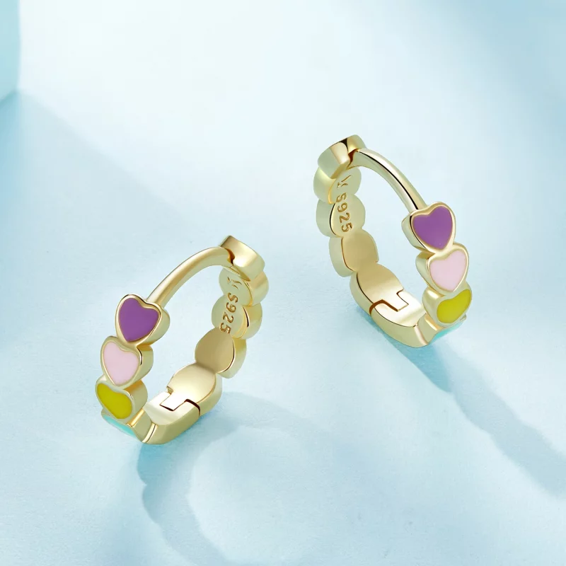 (image pour) Boucles d'oreilles créoles style Pandora en forme de cœur arc-en-ciel doré - SCE - Afficher 4