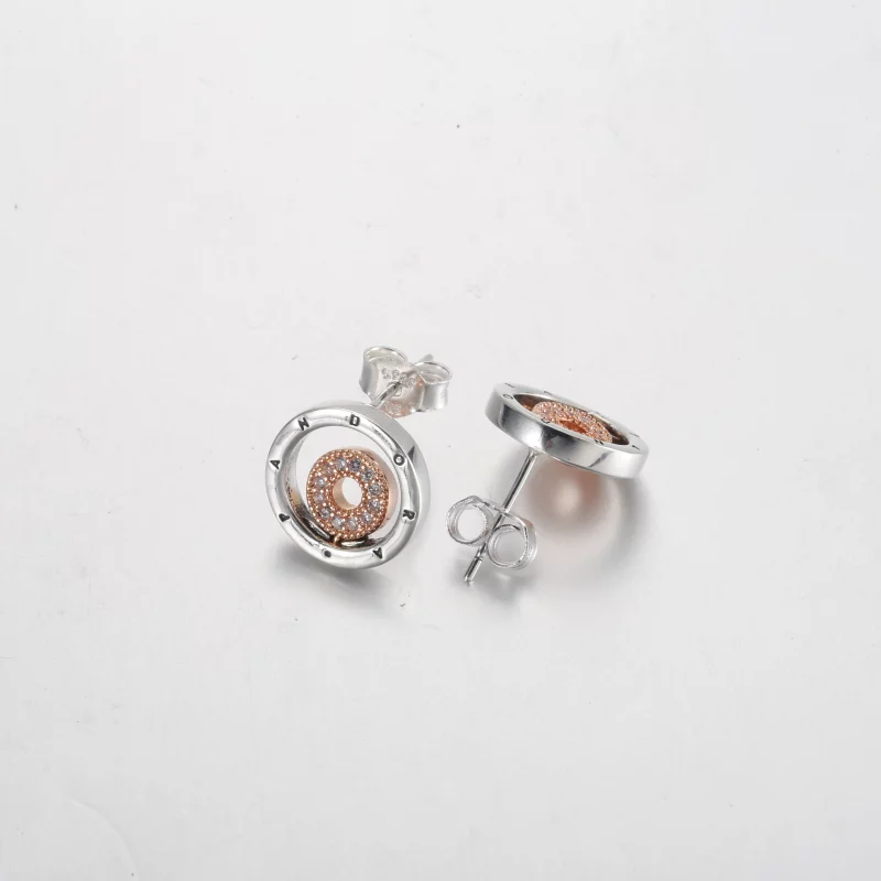 (image pour) Boucles d'oreille à clous Pandora Signature à deux tons avec cercles logo - 2823 - Afficher 4