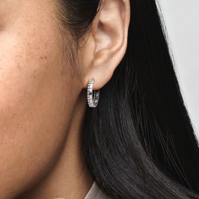 (image pour) Boucles d'oreilles Pandora Signature Logo & Perles - 292310C00 - Afficher 6