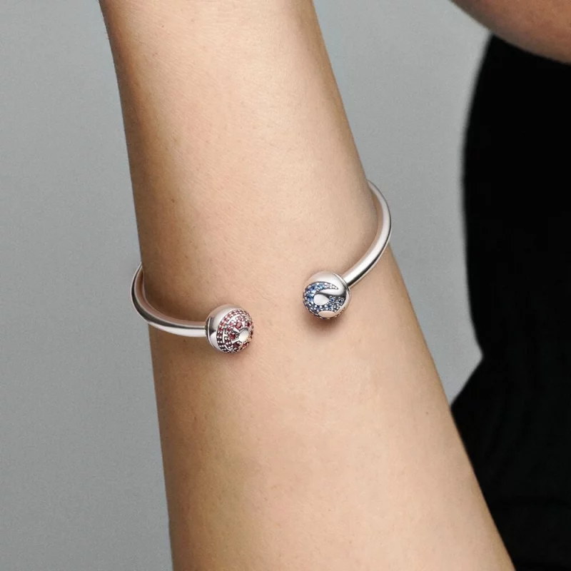 (image pour) Bracelet ouvert Pandora Moments Star Wars™ Logo Côté Lumineux et Côté Obscur - 5 - Afficher 6