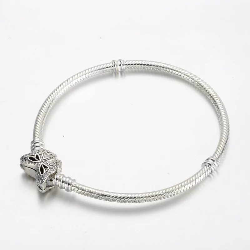(image pour) Bracelet Pandora Moments en chaîne serpent à fermoir papillon - 590782C01 - Afficher 3
